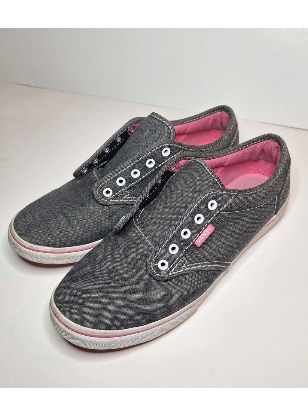 VANS Atwood Low Top Snake Grey Pink Canvas Skate Shoes Womens Size 7 No Laces